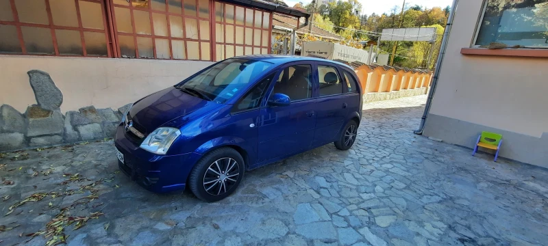 Opel Meriva, снимка 8 - Автомобили и джипове - 48028637