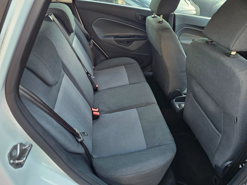 Ford Fiesta 1.2i-ГАЗОВ-ИНЖ, снимка 13 - Автомобили и джипове - 50078981