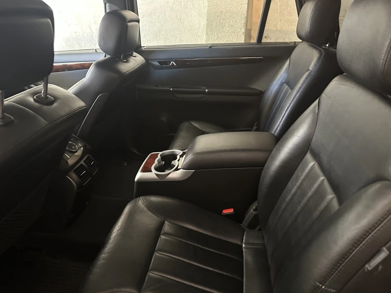 Mercedes-Benz R 320, снимка 6 - Автомобили и джипове - 52278459