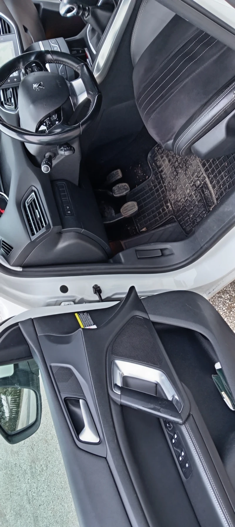 Peugeot 308 1.2 130 к. с., снимка 14 - Автомобили и джипове - 52593979