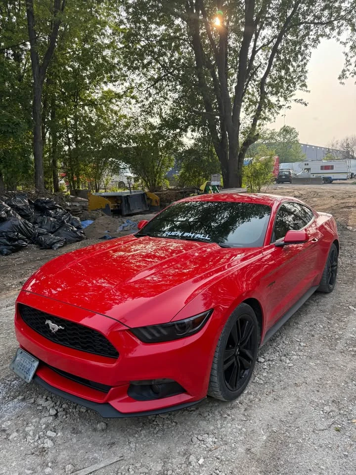 Ford Mustang * EcoBoost* HeadUp* * AвтоКредит* (ЦЕНА ДО БГ) - изображение 2
