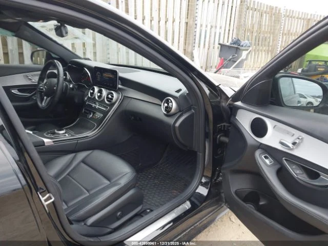Mercedes-Benz C 300 4-Matic - изображение 5