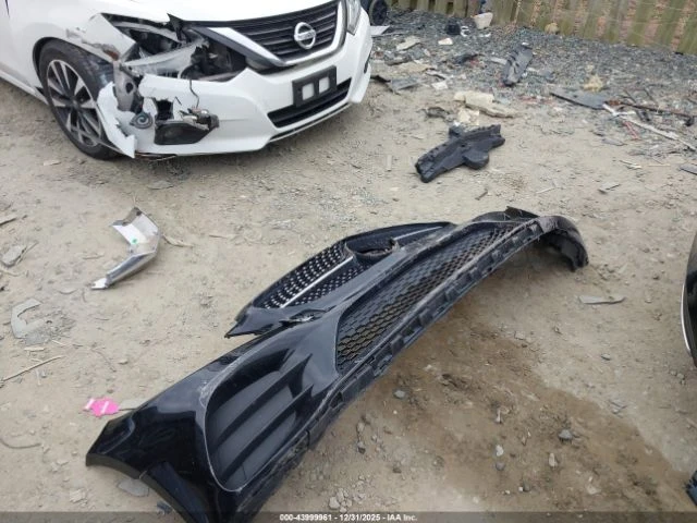 Mercedes-Benz C 300 4-Matic, снимка 11 - Автомобили и джипове - 53428873