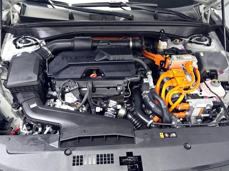 Kia K8 1.6 Automatic, снимка 6 - Автомобили и джипове - 55880472