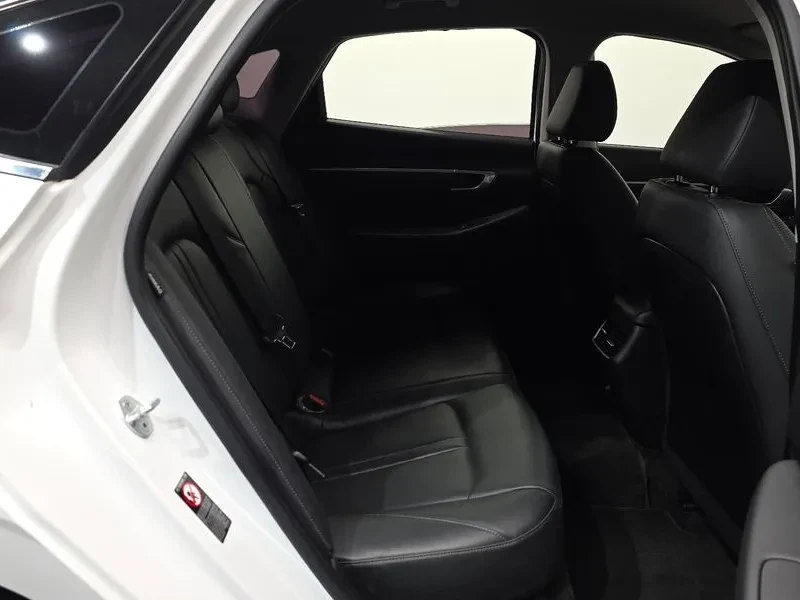 Hyundai Sonata 2.0 Lpg Smart, снимка 11 - Автомобили и джипове - 56657583