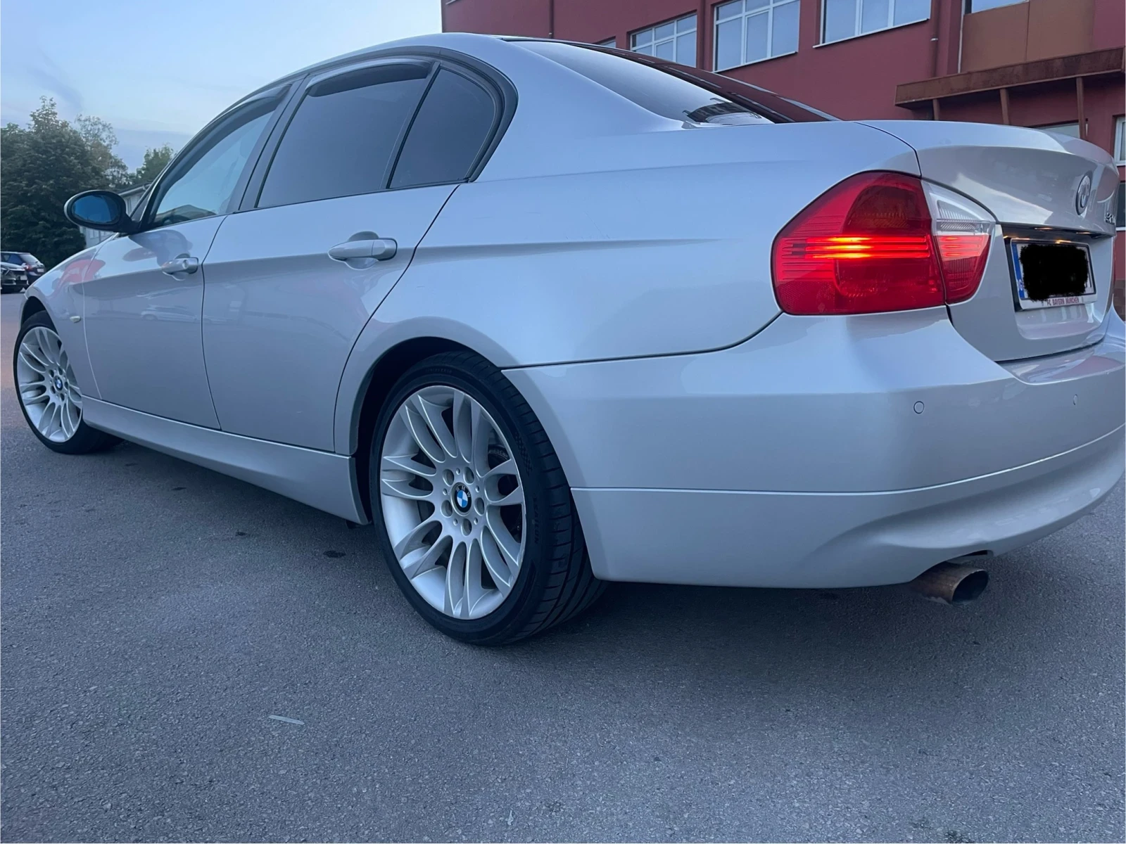 BMW 320 320i e90 - изображение 7