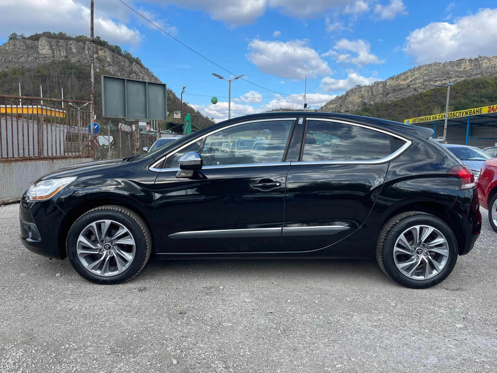 Citroen DS4 1.6EHDI-112к.с-LED-AIRDREAM-КОЖА-МАСАЖ - изображение 2