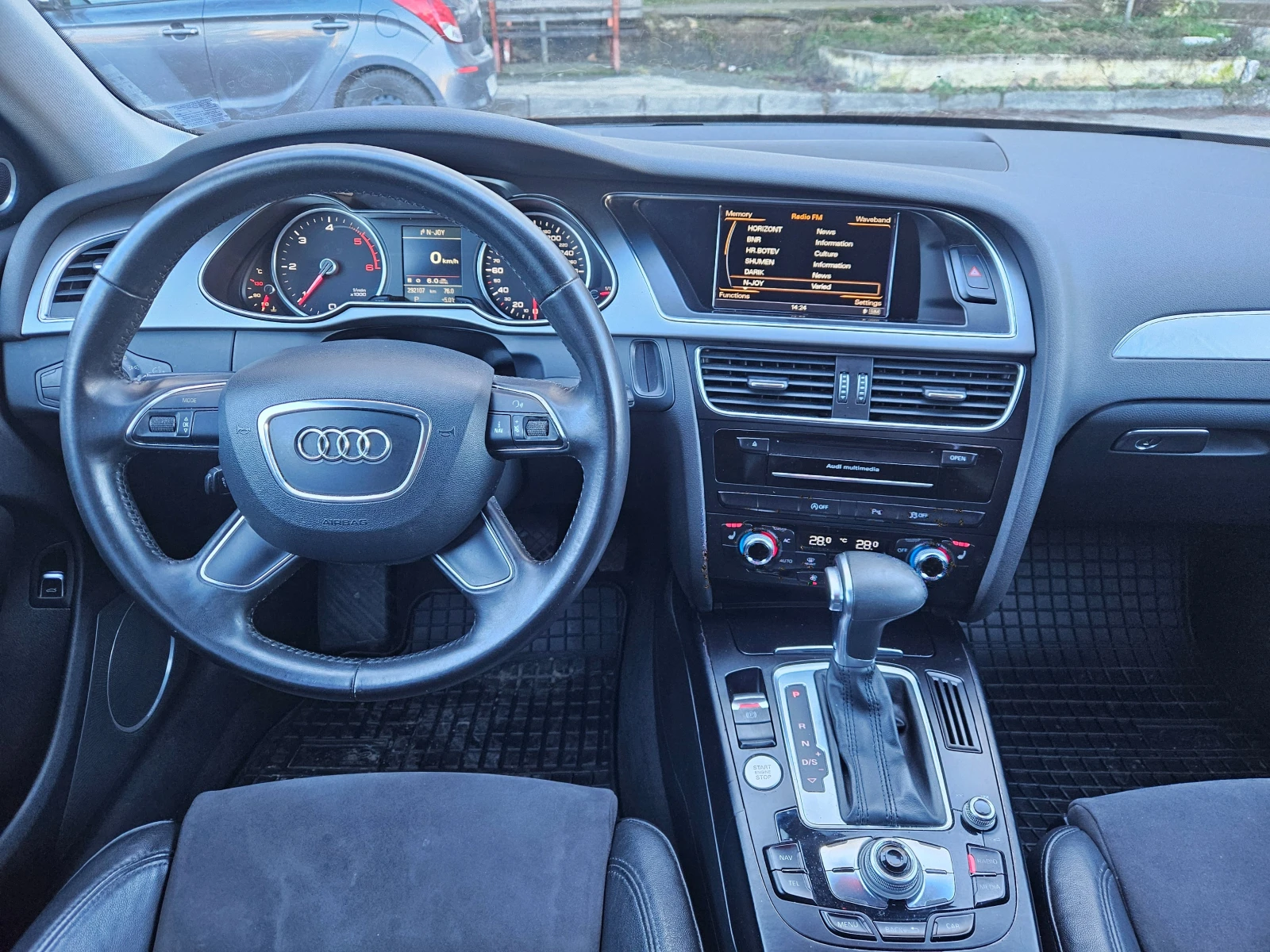 Audi A4 3.0 TDI 204 . S-LINE | Mobile.bg   13