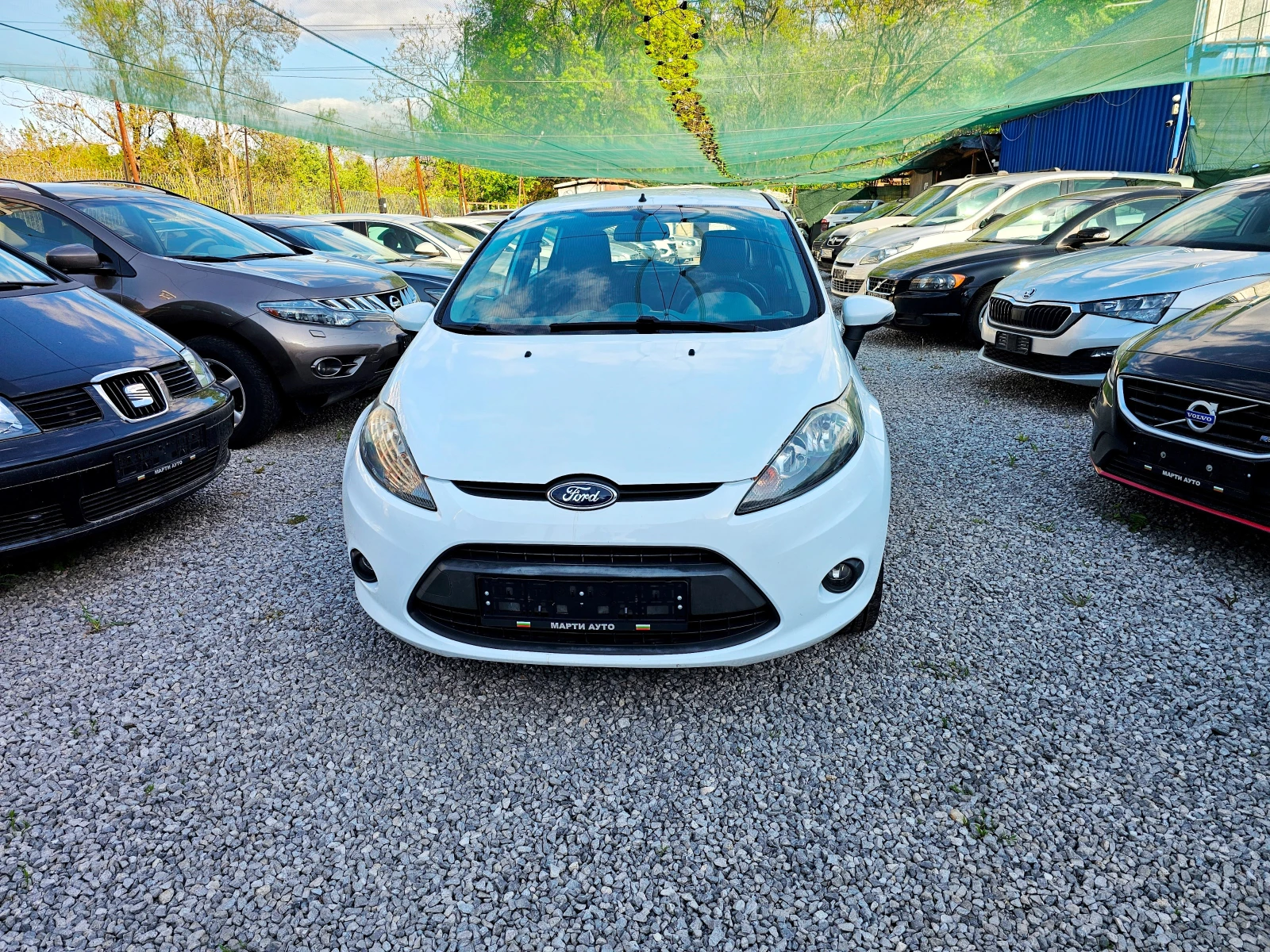 Ford Fiesta 1.2i-ГАЗОВ-ИНЖ - изображение 2
