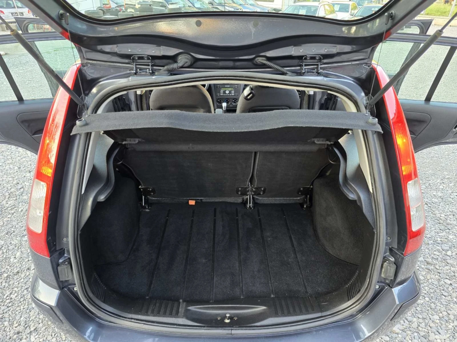Ford Fusion 1.6tdci 90kc face  - изображение 9