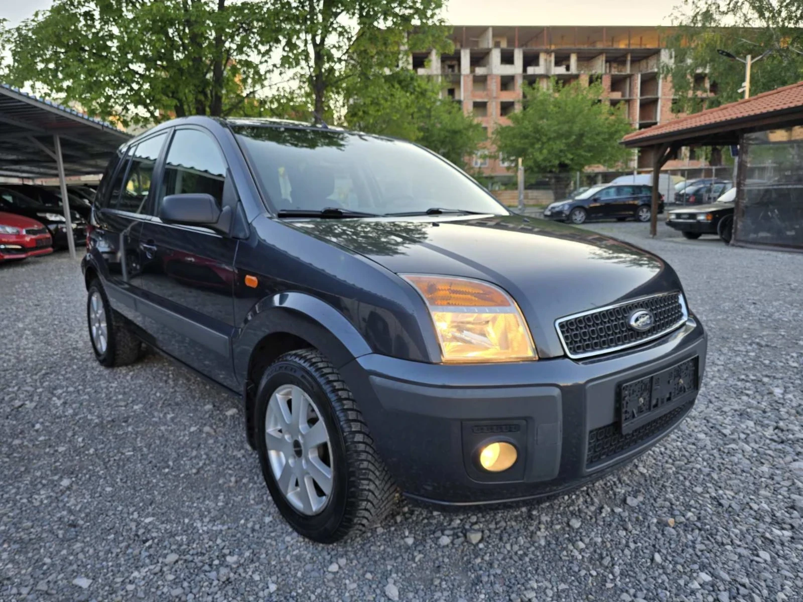 Ford Fusion 1.6tdci 90kc face  - изображение 6
