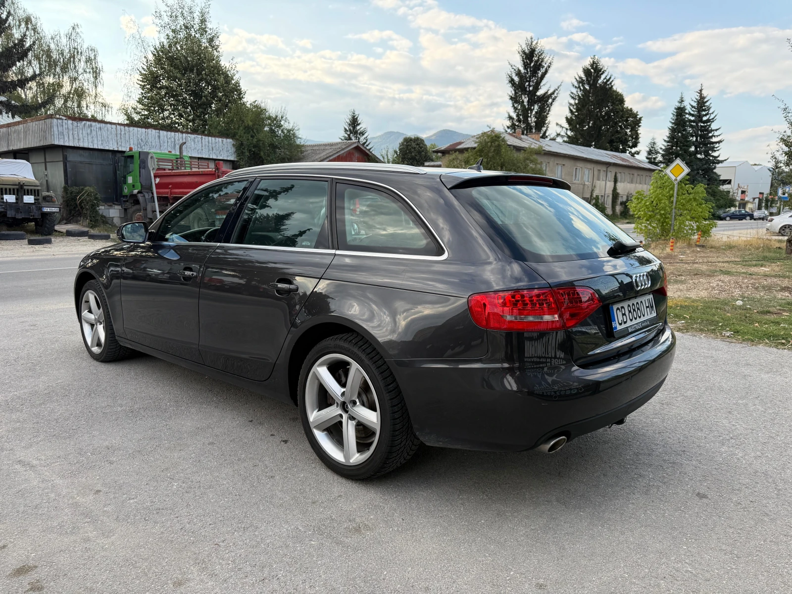 Audi A4 3.0 TDI//КАМЕРА//ПОДГРЕВ//239 cv - изображение 6