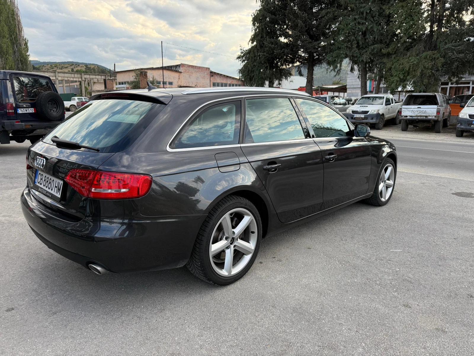 Audi A4 3.0 TDI//КАМЕРА//ПОДГРЕВ//239 cv - изображение 5