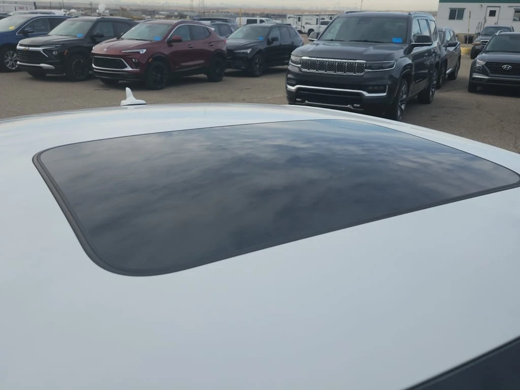 Audi A4 * PROGRESSIV * CARFAX *    | Mobile.bg   15