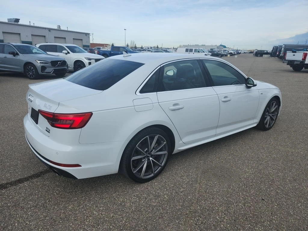 Audi A4 * PROGRESSIV * CARFAX *    | Mobile.bg   3