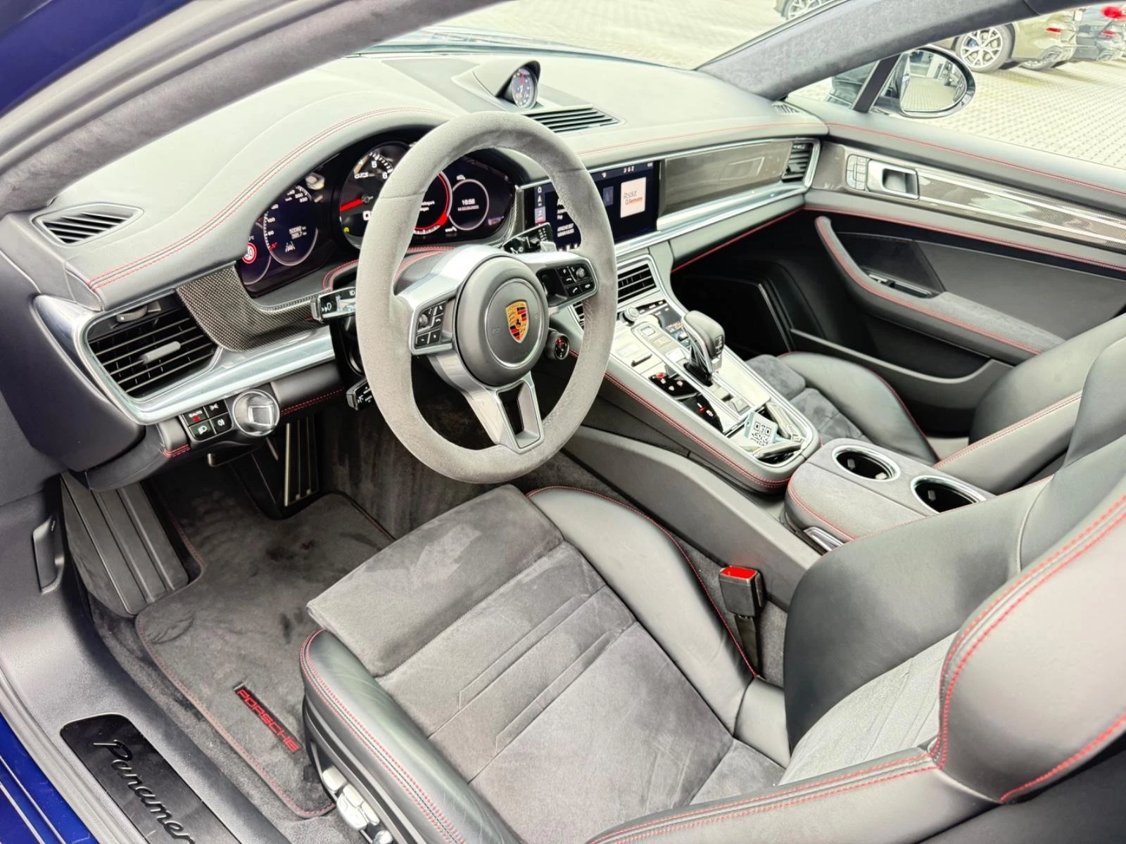 Porsche Panamera GTS* 3XTV* PANO* MEMORY* KEYLESS* 360CAM*  - изображение 6