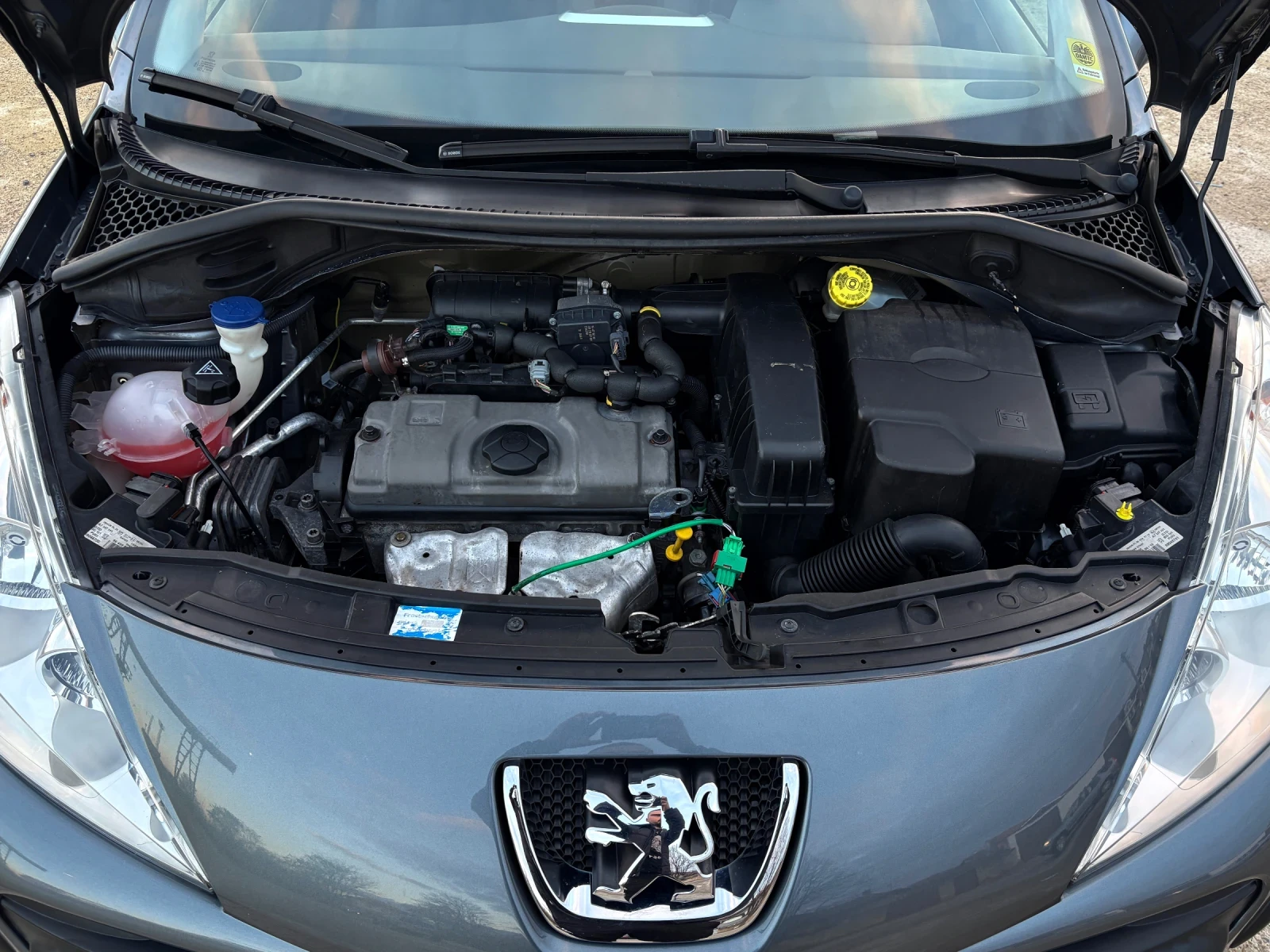 Peugeot 207 1.4i 75�.�. ������� �����* 153 000��*  | Mobile.bg � ����������� 13