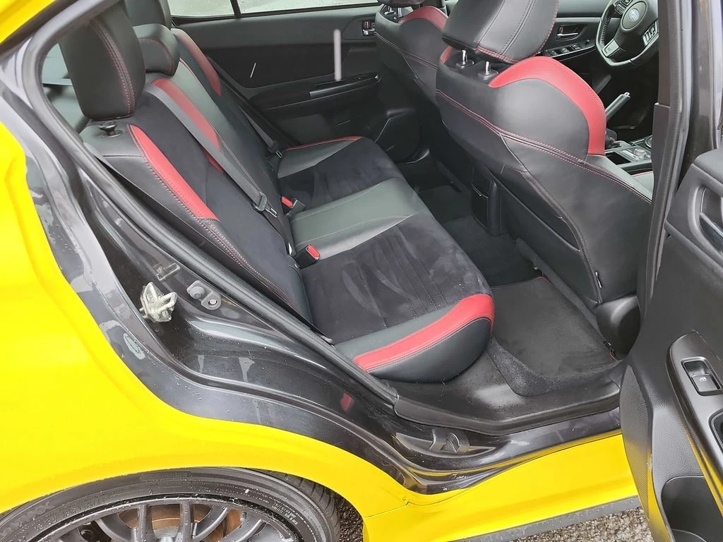 Subaru WRX * 4dr Sdn STI Man * CARFAX * ��� ������������ ���� | Mobile.bg � ����������� 11