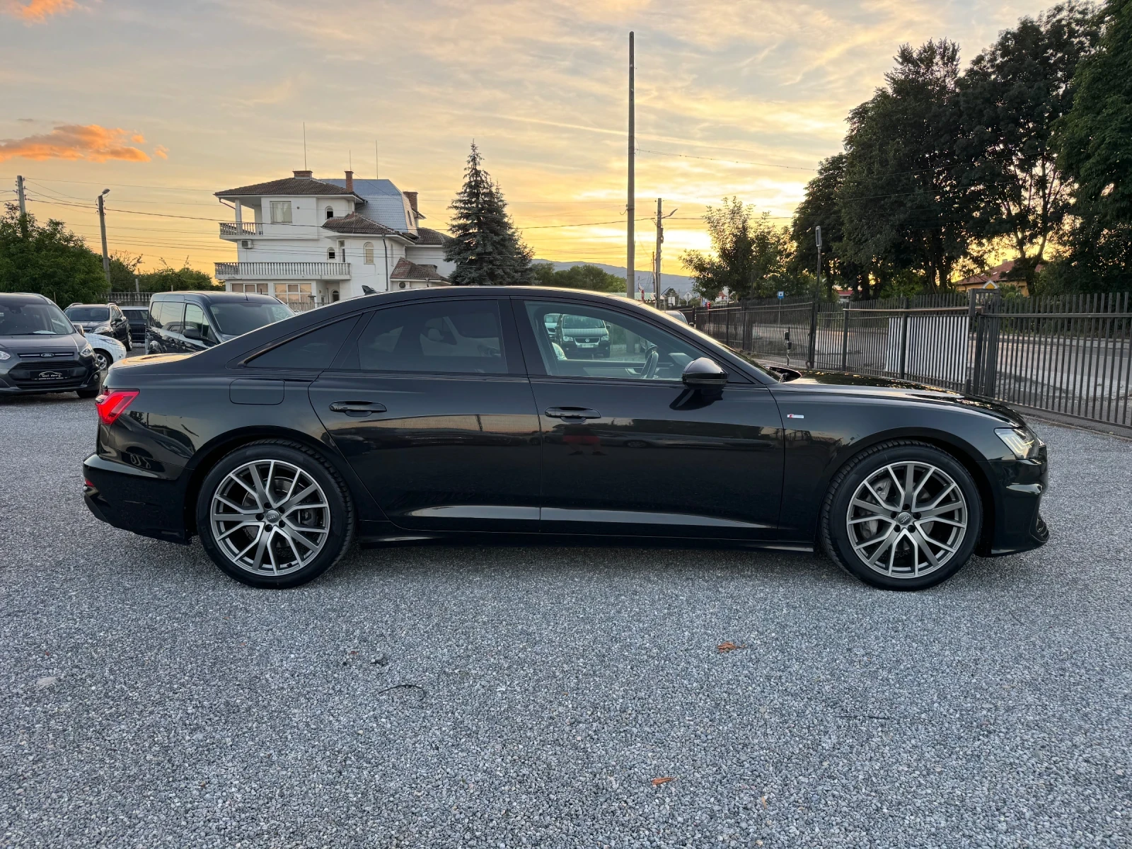 Audi A6 50TDI/3xSline/Black edition/ Matrix/Mild Hybrid/, снимка 6 - Автомобили и джипове - 53510622