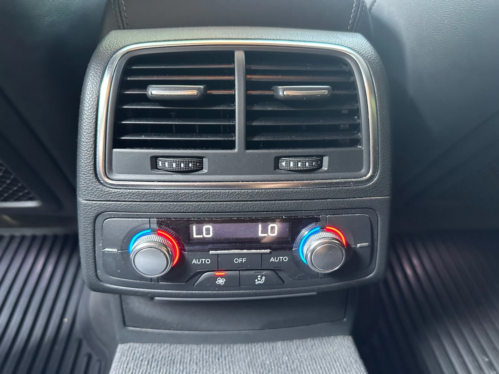 Audi A6 3.0 TDI Quattro , снимка 13 - Автомобили и джипове - 53607027