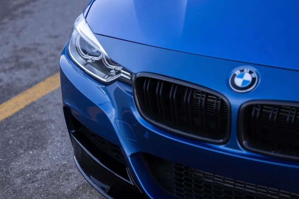 BMW 335 i* Xdrive* M PERFORMANCE* ESTORIL BLUE*   - изображение 5