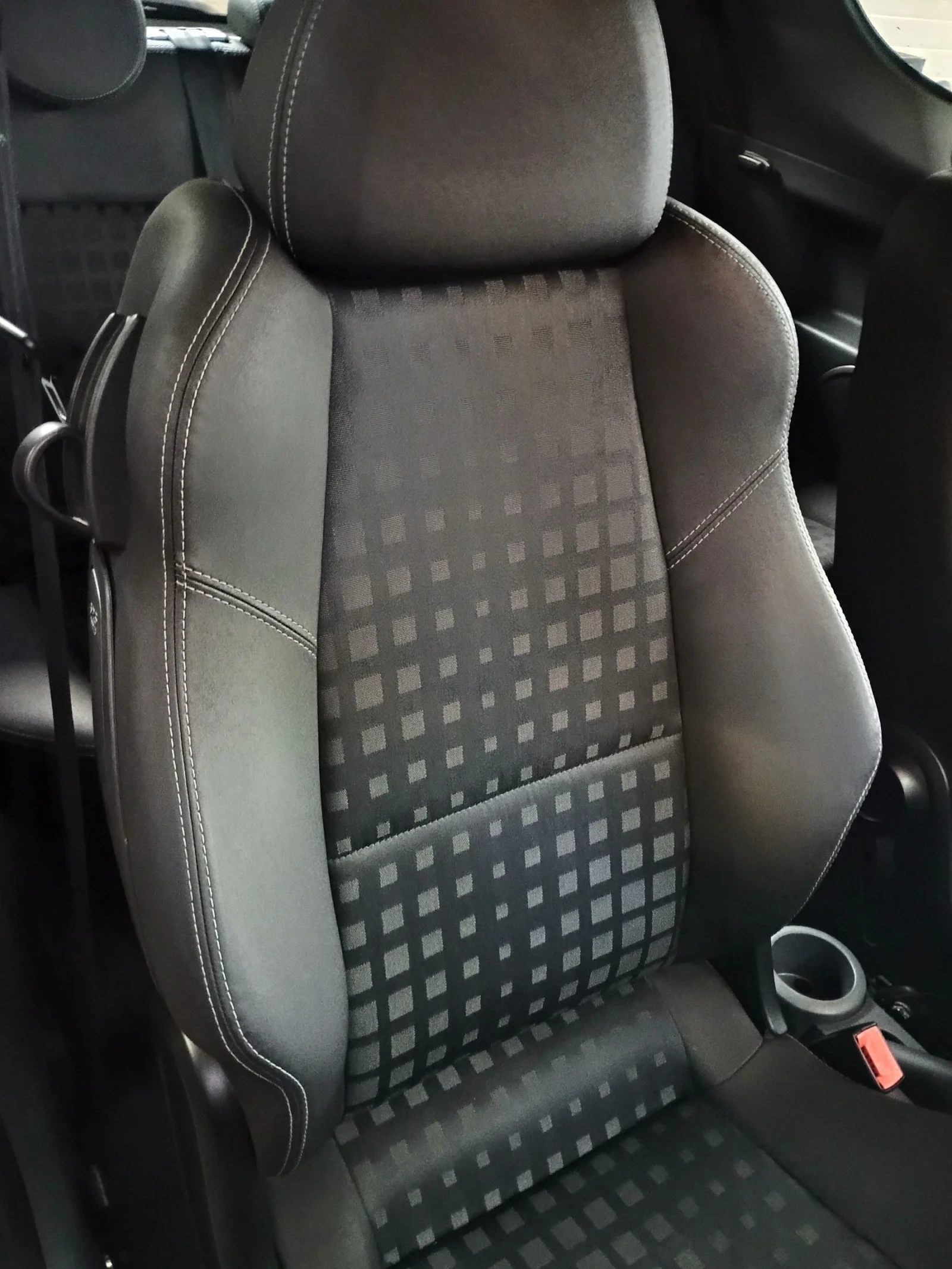 Mitsubishi Colt * RALLI ART * 1.5 TURBO 180ps * КОЖА * RECARO * , снимка 10 - Автомобили и джипове - 54070060