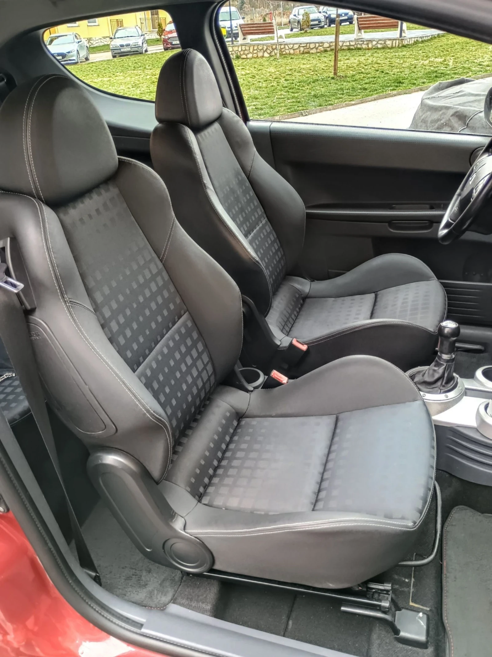 Mitsubishi Colt * RALLI ART * 1.5 TURBO 180ps * КОЖА * RECARO * , снимка 7 - Автомобили и джипове - 54070060