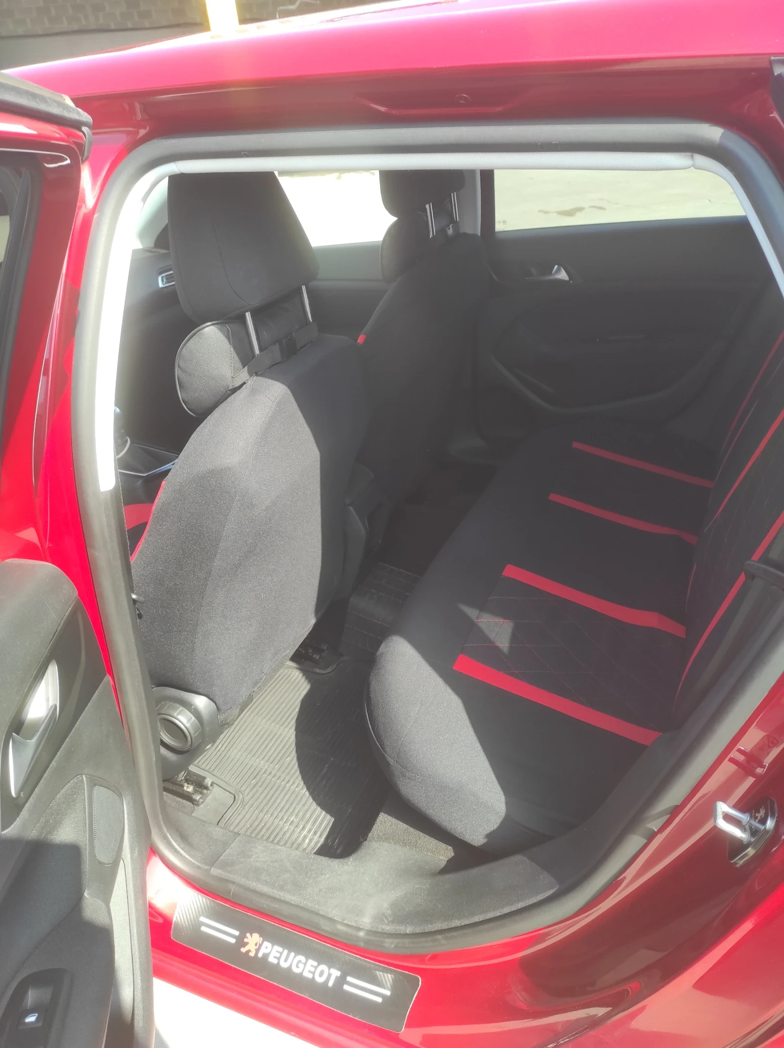 Peugeot 308 SW, снимка 7 - Автомобили и джипове - 54102390