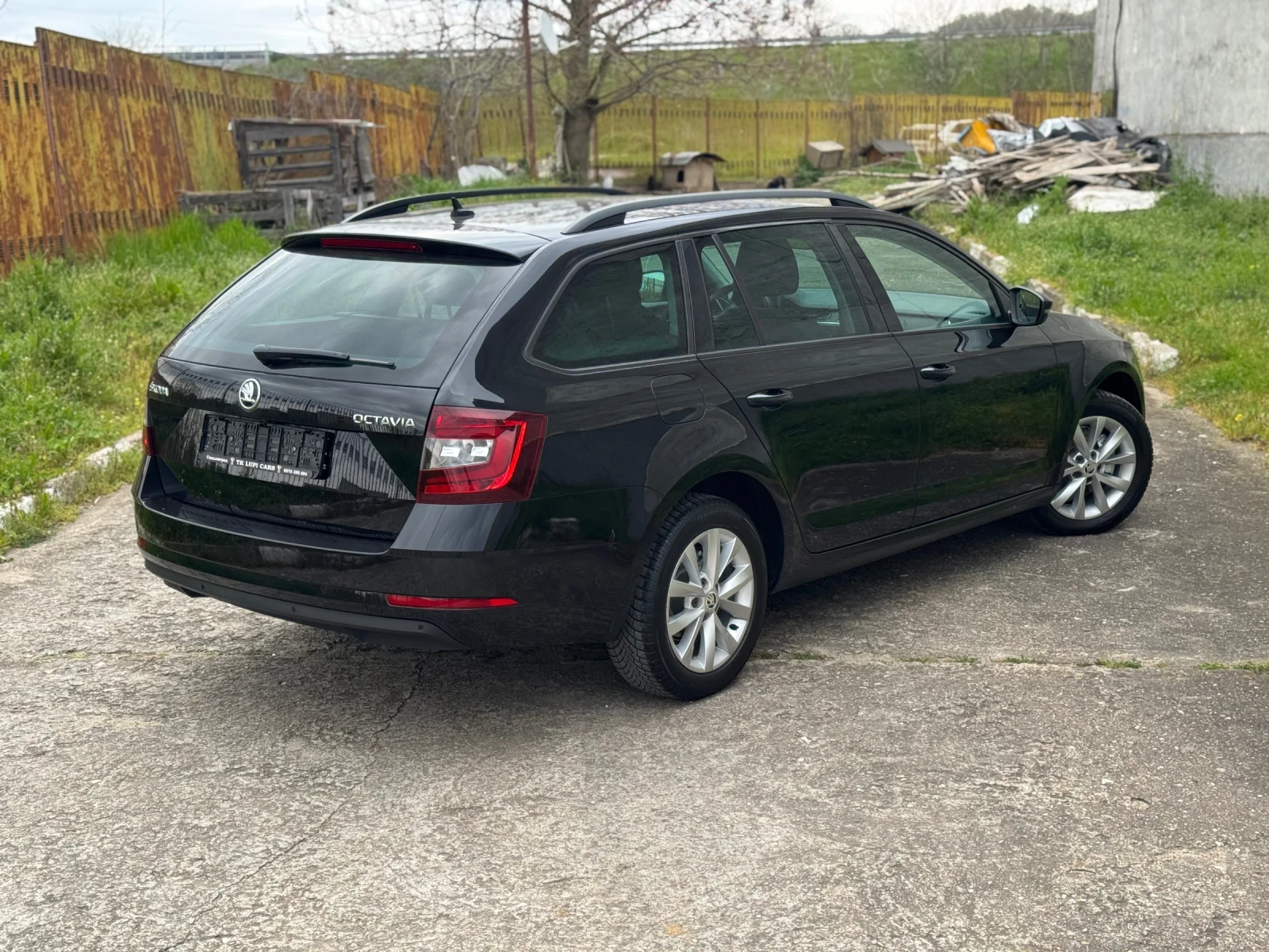 Skoda Octavia 2.0TDI DSG FACELIFT ELEGANCE , снимка 3 - Автомобили и джипове - 54249123