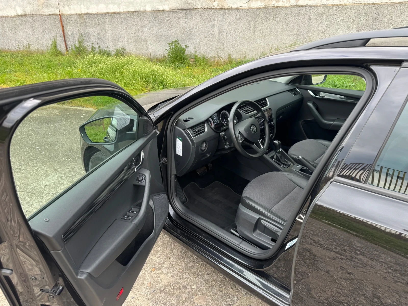 Skoda Octavia 2.0TDI DSG FACELIFT ELEGANCE , снимка 5 - Автомобили и джипове - 54249123