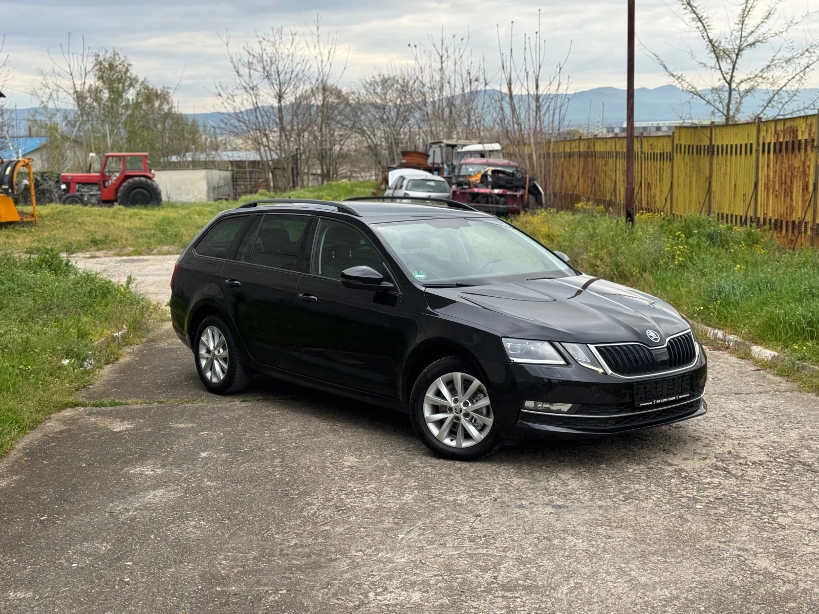 Skoda Octavia 2.0TDI DSG FACELIFT ELEGANCE , снимка 4 - Автомобили и джипове - 54249123