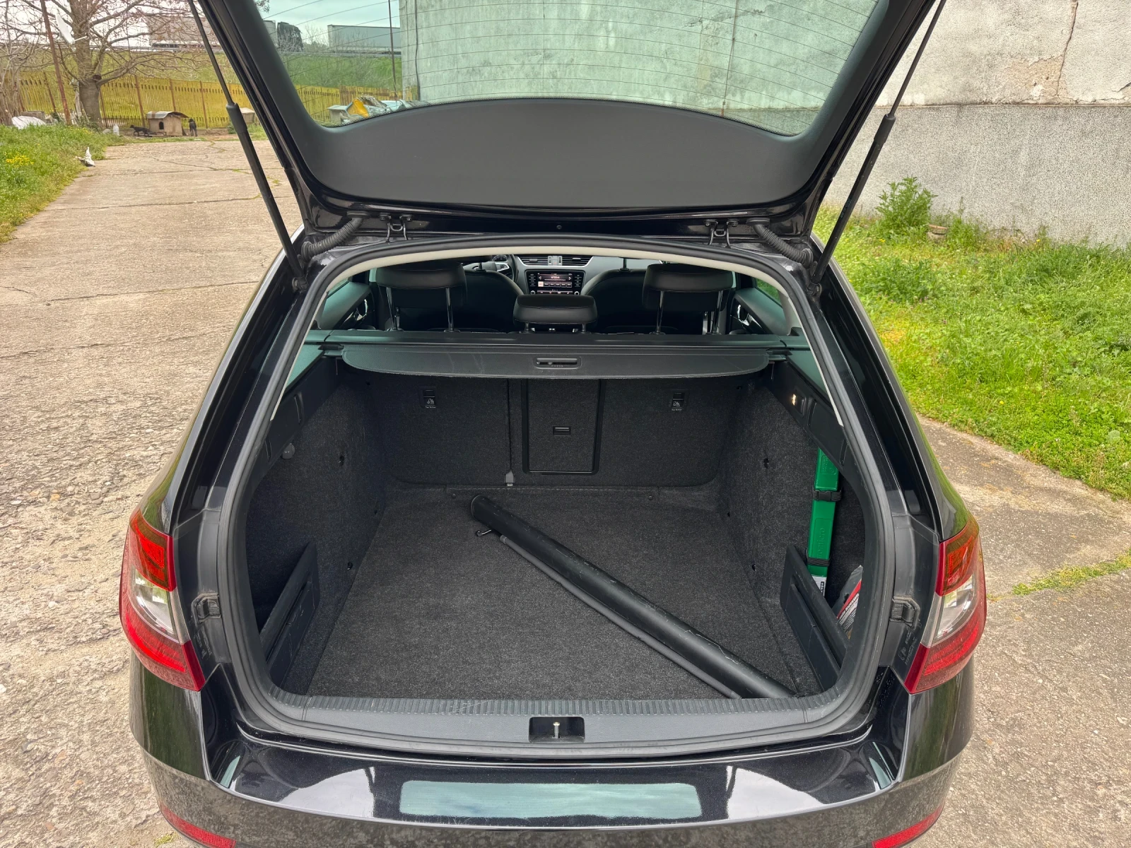 Skoda Octavia 2.0TDI DSG FACELIFT ELEGANCE , снимка 8 - Автомобили и джипове - 54249123