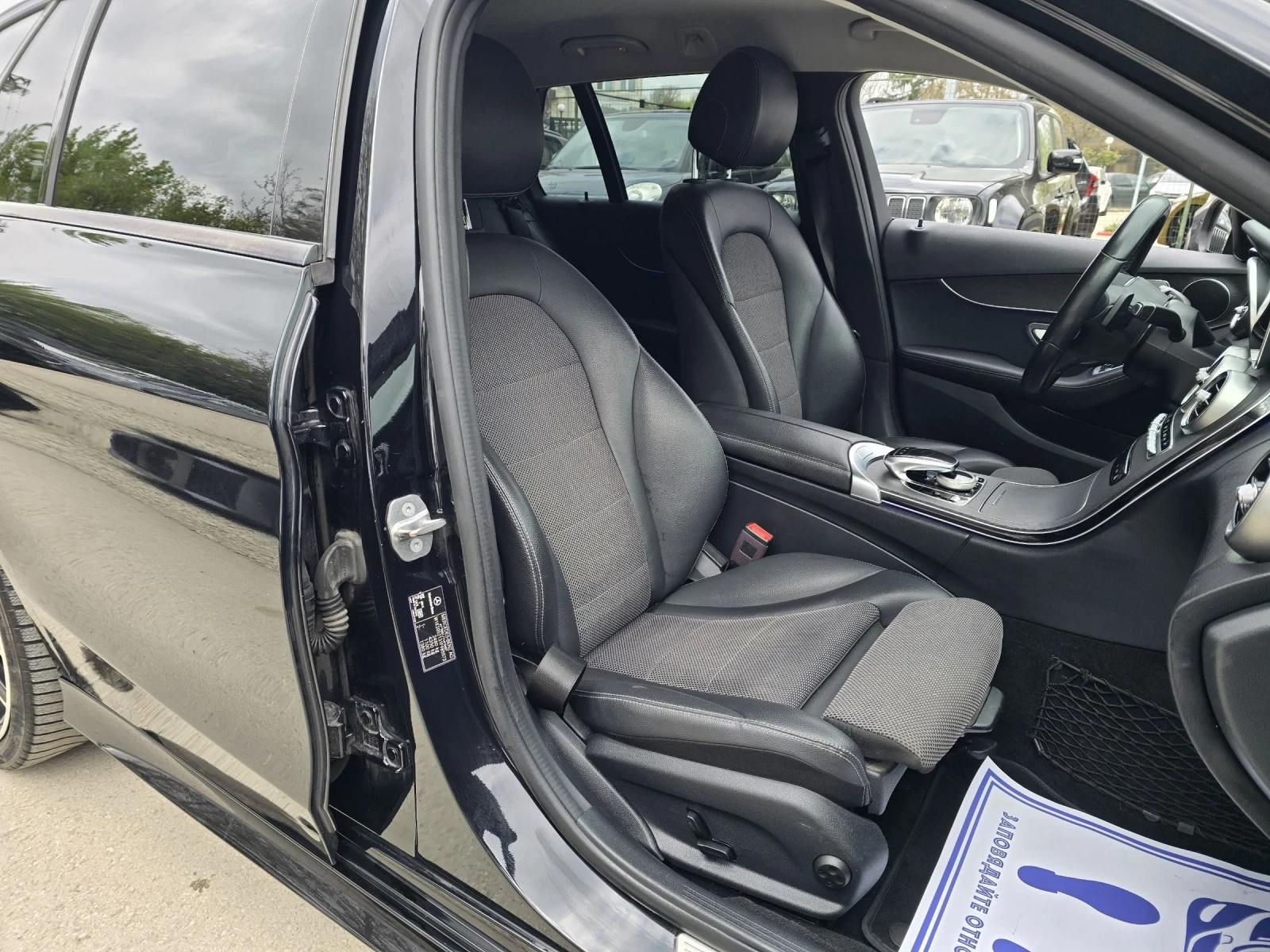 Mercedes-Benz C 300 DE AMG 4MATIC , снимка 12 - Автомобили и джипове - 54282048