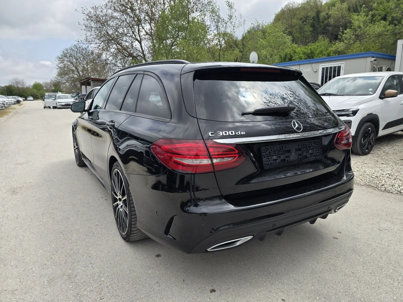 Mercedes-Benz C 300 DE AMG 4MATIC , снимка 3 - Автомобили и джипове - 54282048