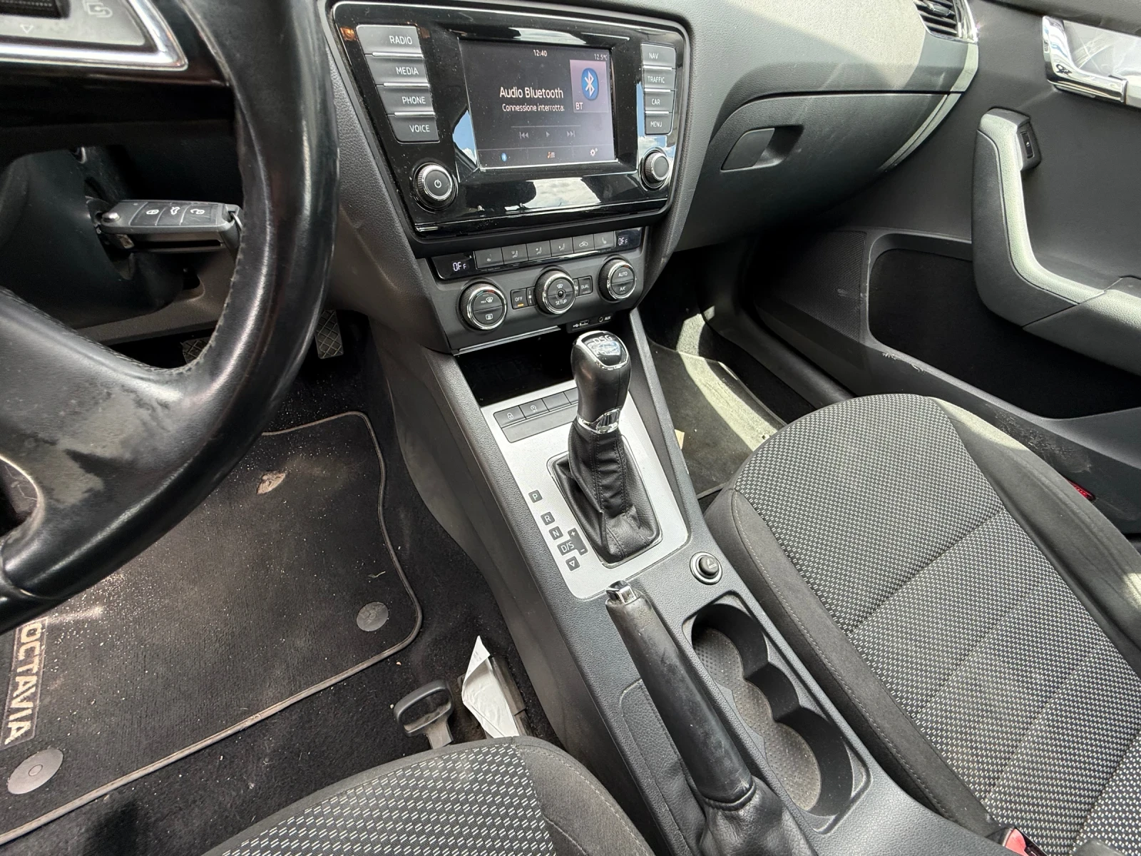 Skoda Octavia CKF 2.0TDI 150КС DSG, снимка 7 - Автомобили и джипове - 54388466