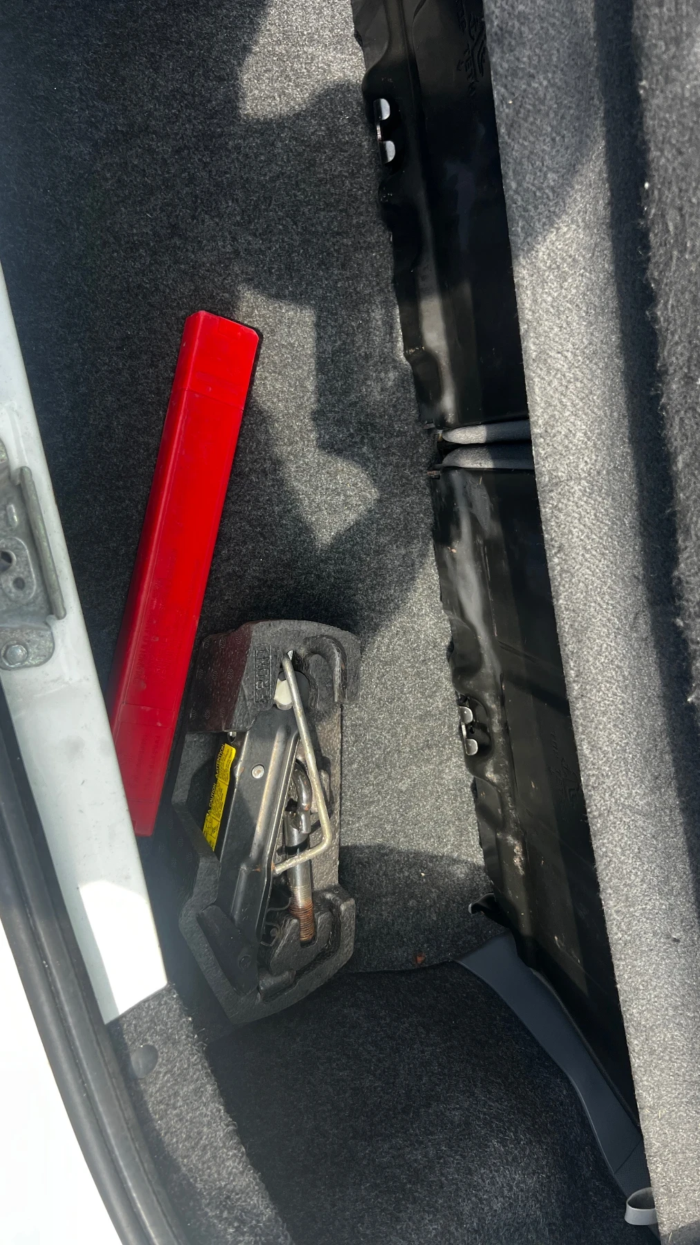 Toyota Aygo 1, 0 MPI, снимка 4 - Автомобили и джипове - 54699434