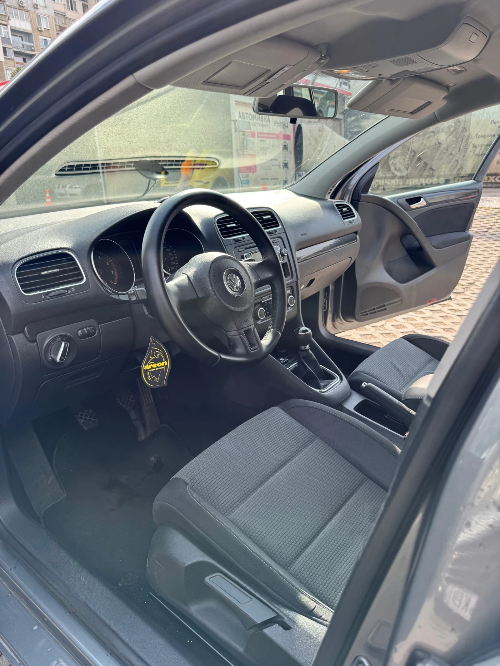 VW Golf VI 1.4 TSI GAZ, снимка 8 - Автомобили и джипове - 55001903