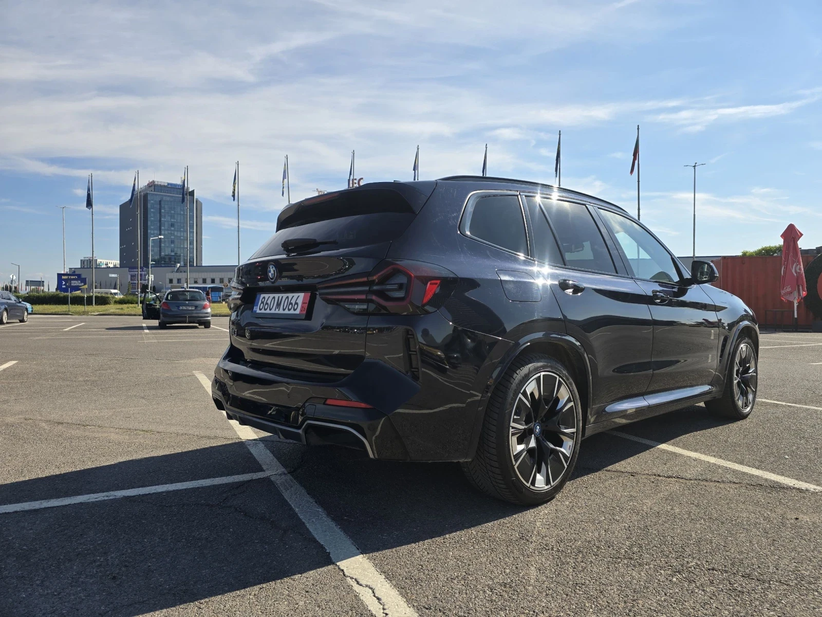 BMW iX3 IX3 M 74kw/PANO/360/HUD/, снимка 3 - Автомобили и джипове - 55065643