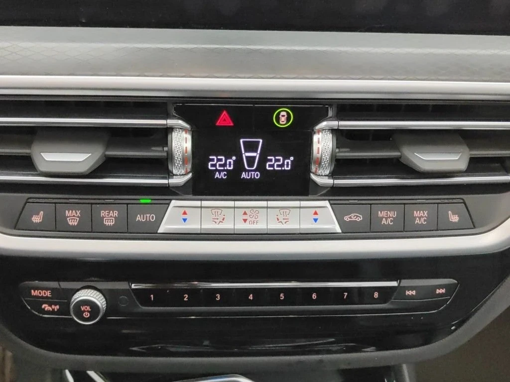 BMW iX3 IX3 M 74kw/PANO/360/HUD/, снимка 14 - Автомобили и джипове - 55065643