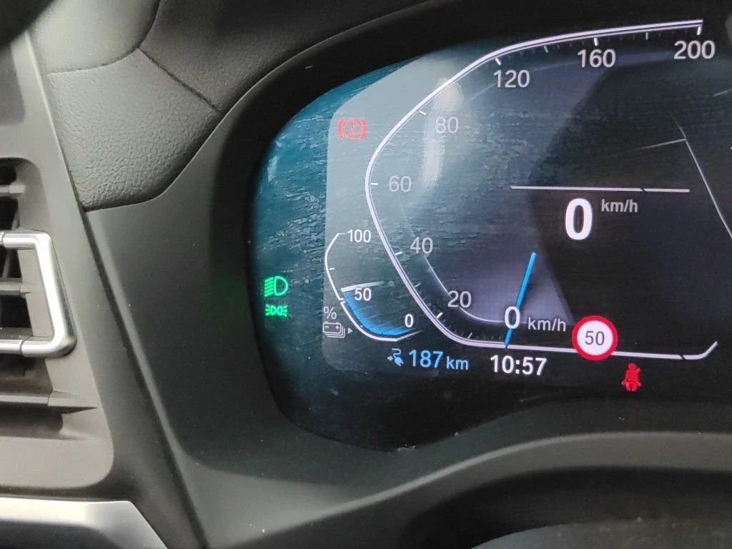 BMW iX3 IX3 M 74kw/PANO/360/HUD/, снимка 12 - Автомобили и джипове - 55065643