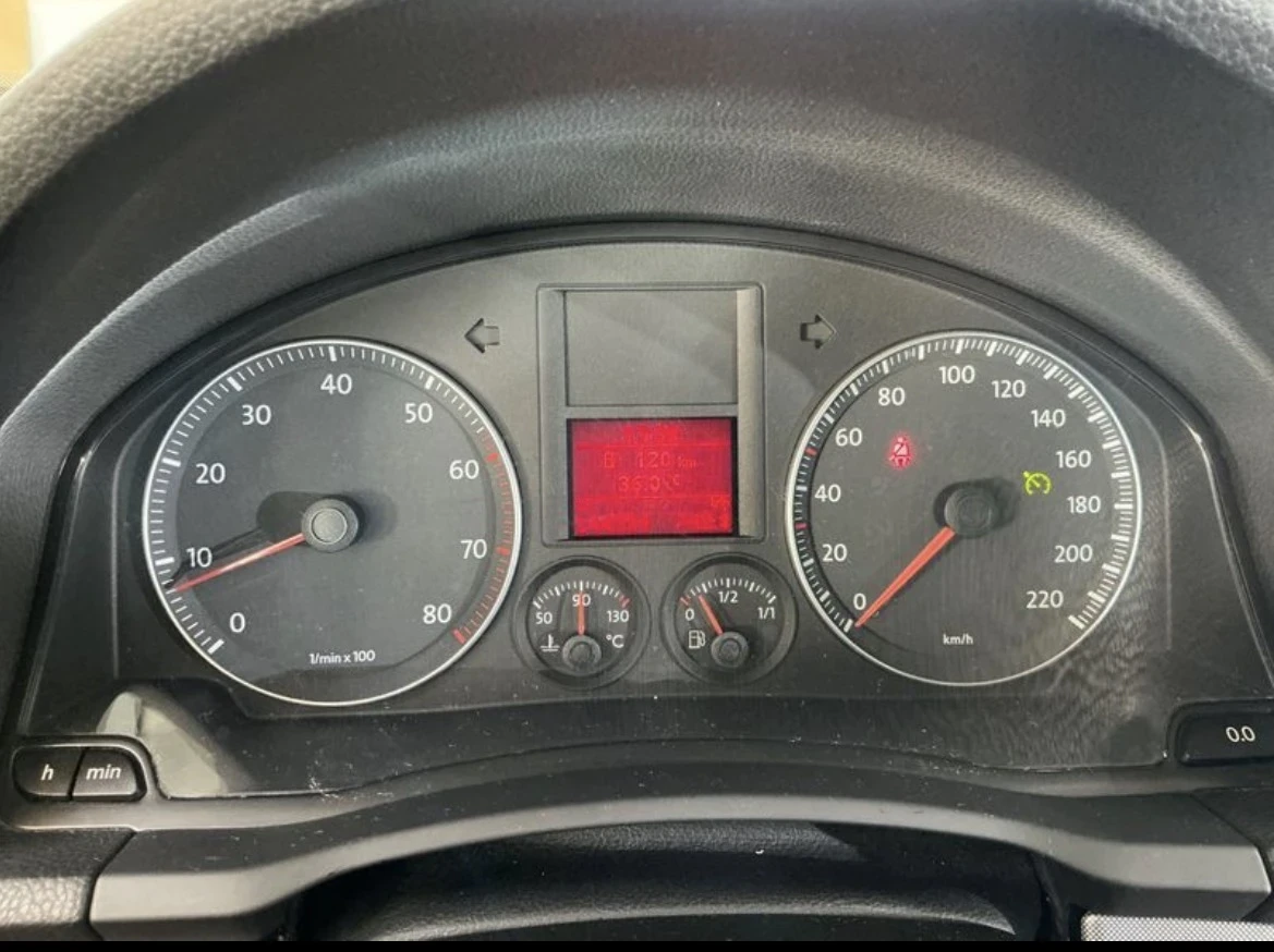 VW Golf, снимка 4 - Автомобили и джипове - 55166427
