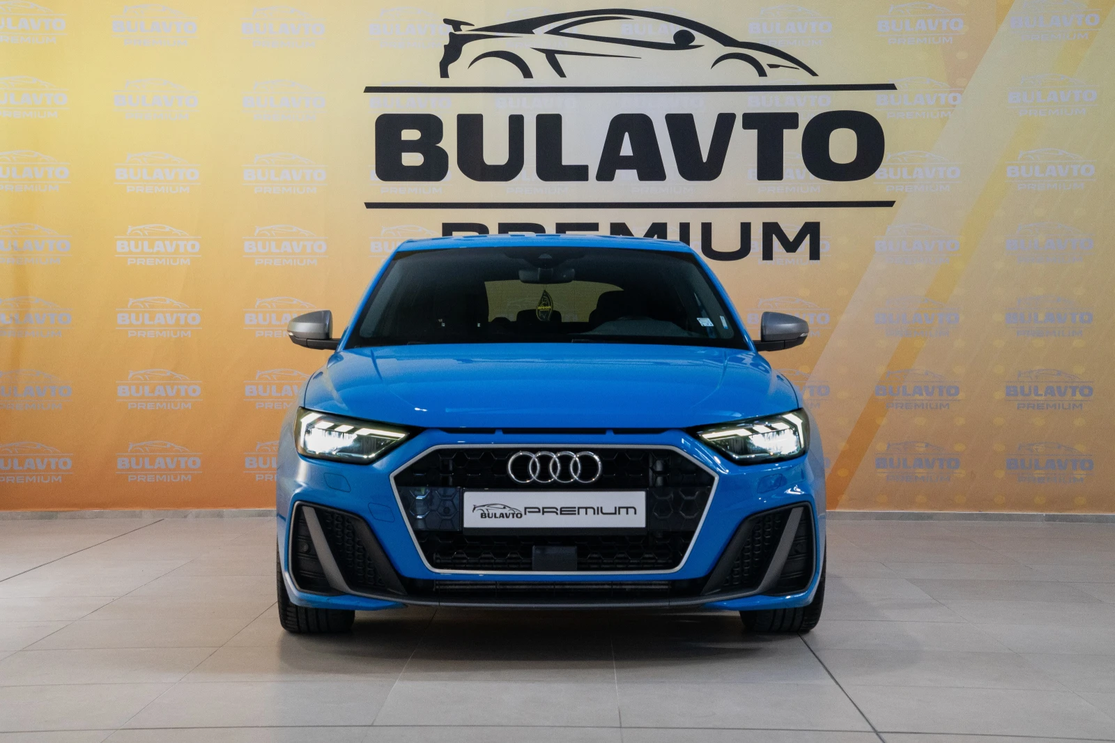 Audi A1 Sportback TFSI S-Line, снимка 2 - Автомобили и джипове - 55266570