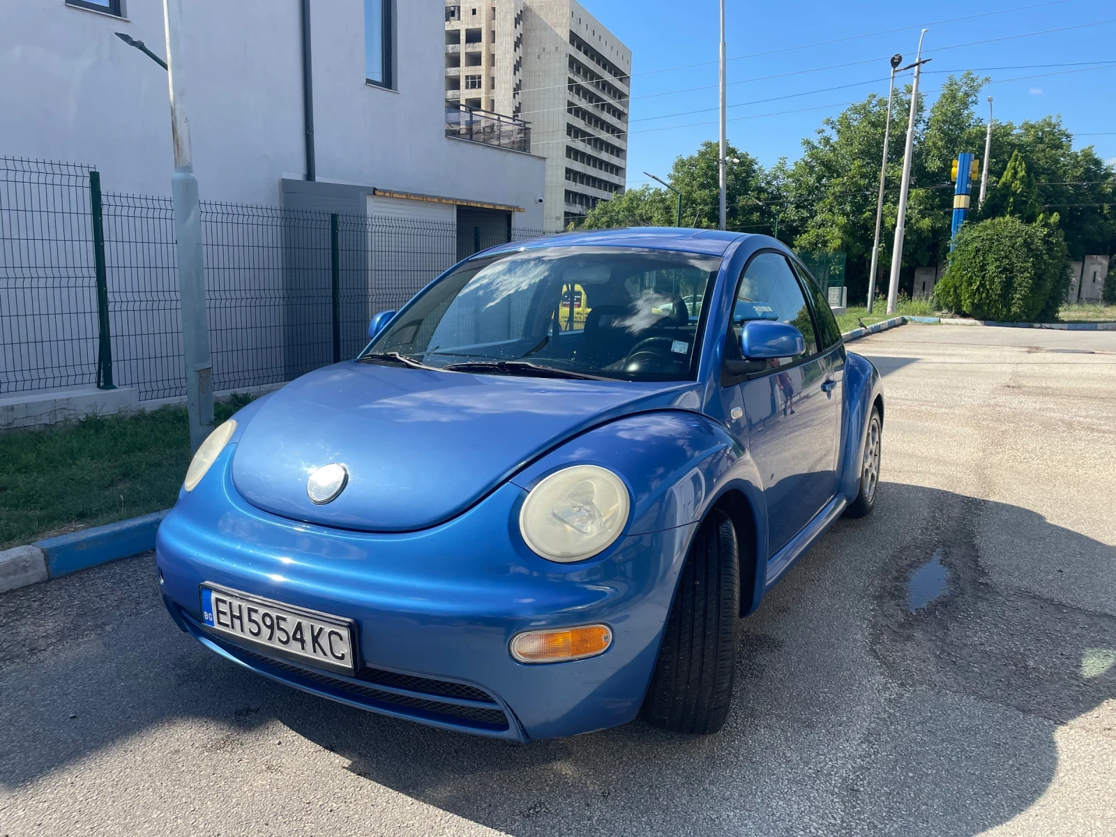 VW Beetle New beetle Benzin/GAZ, снимка 4 - Автомобили и джипове - 55286355