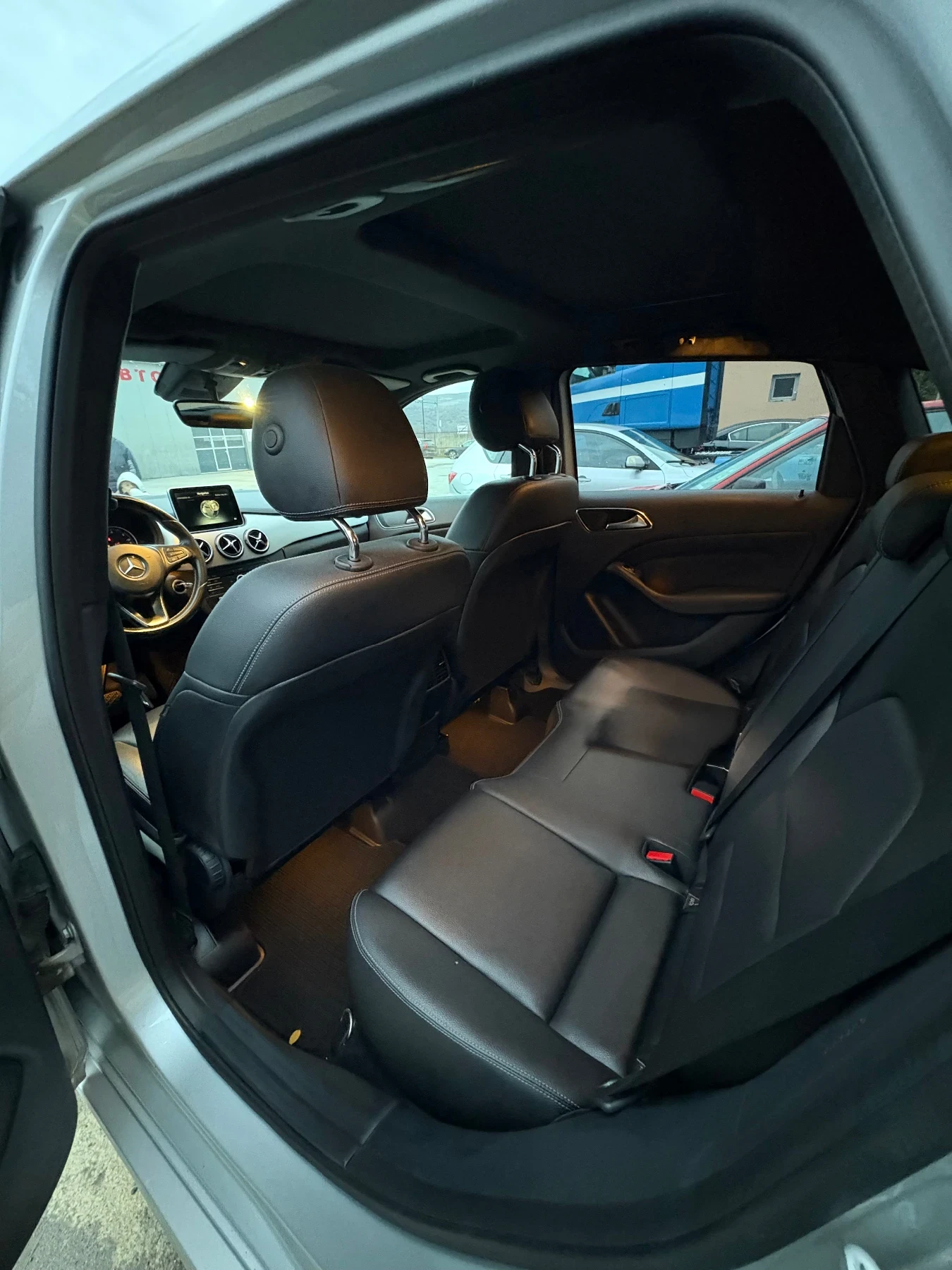 Mercedes-Benz B 200, снимка 5 - Автомобили и джипове - 55746416