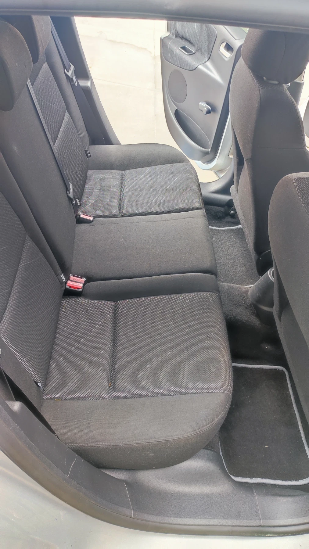 Peugeot 207, снимка 5 - Автомобили и джипове - 55884695