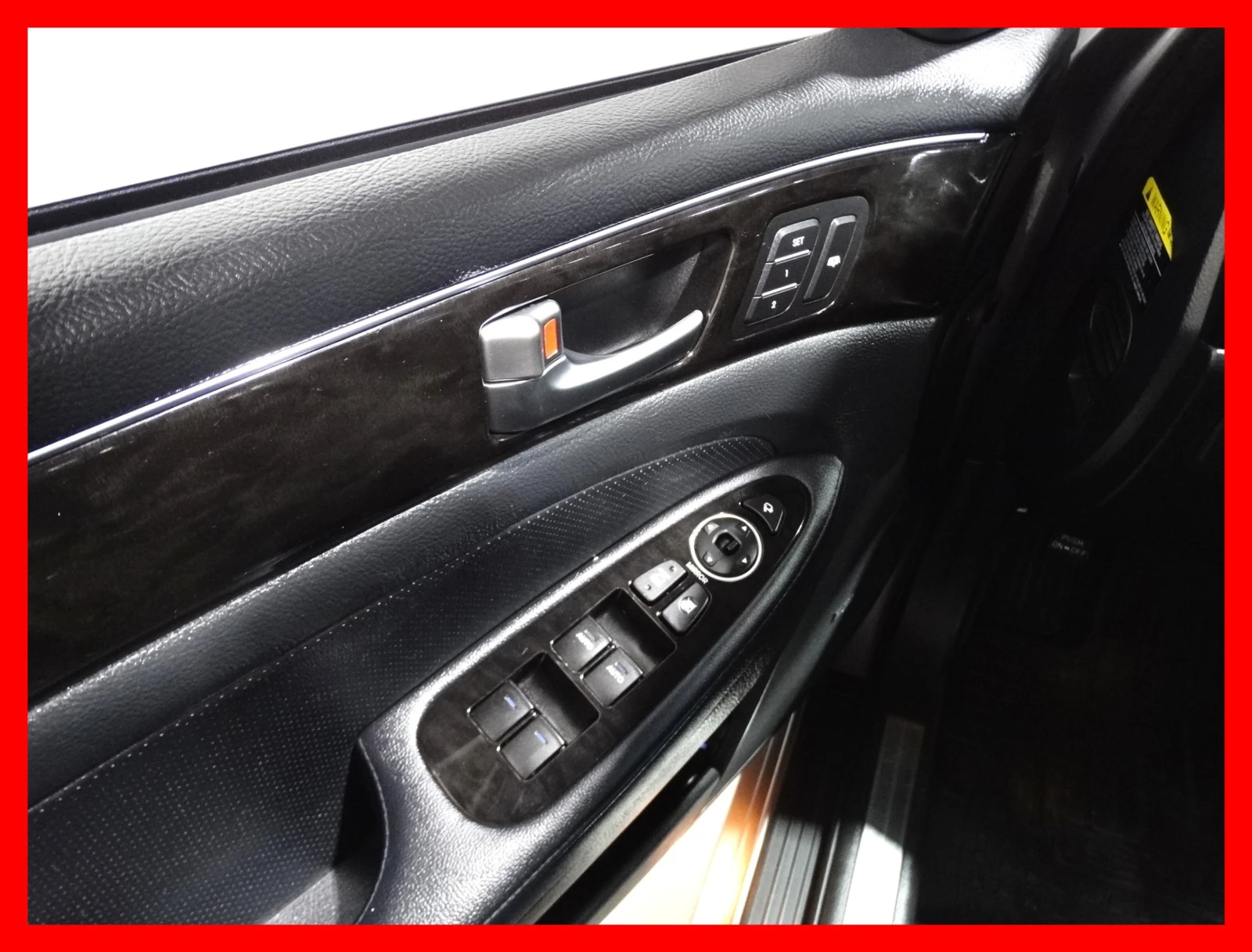 Hyundai Genesis V6 * NAVI/Камера/Кожа/Панорама, снимка 9 - Автомобили и джипове - 56130506