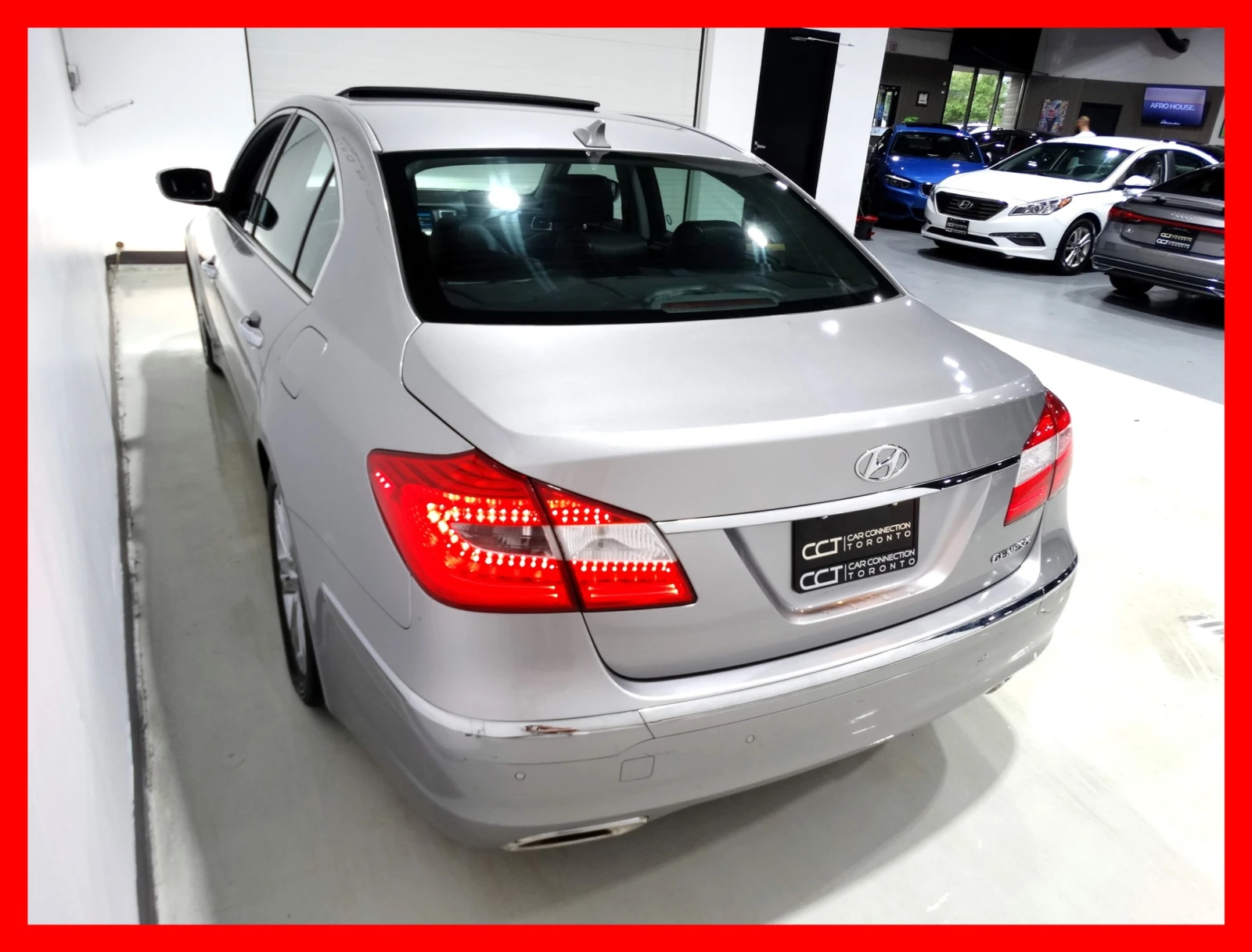 Hyundai Genesis V6 * NAVI/Камера/Кожа/Панорама, снимка 14 - Автомобили и джипове - 56130506