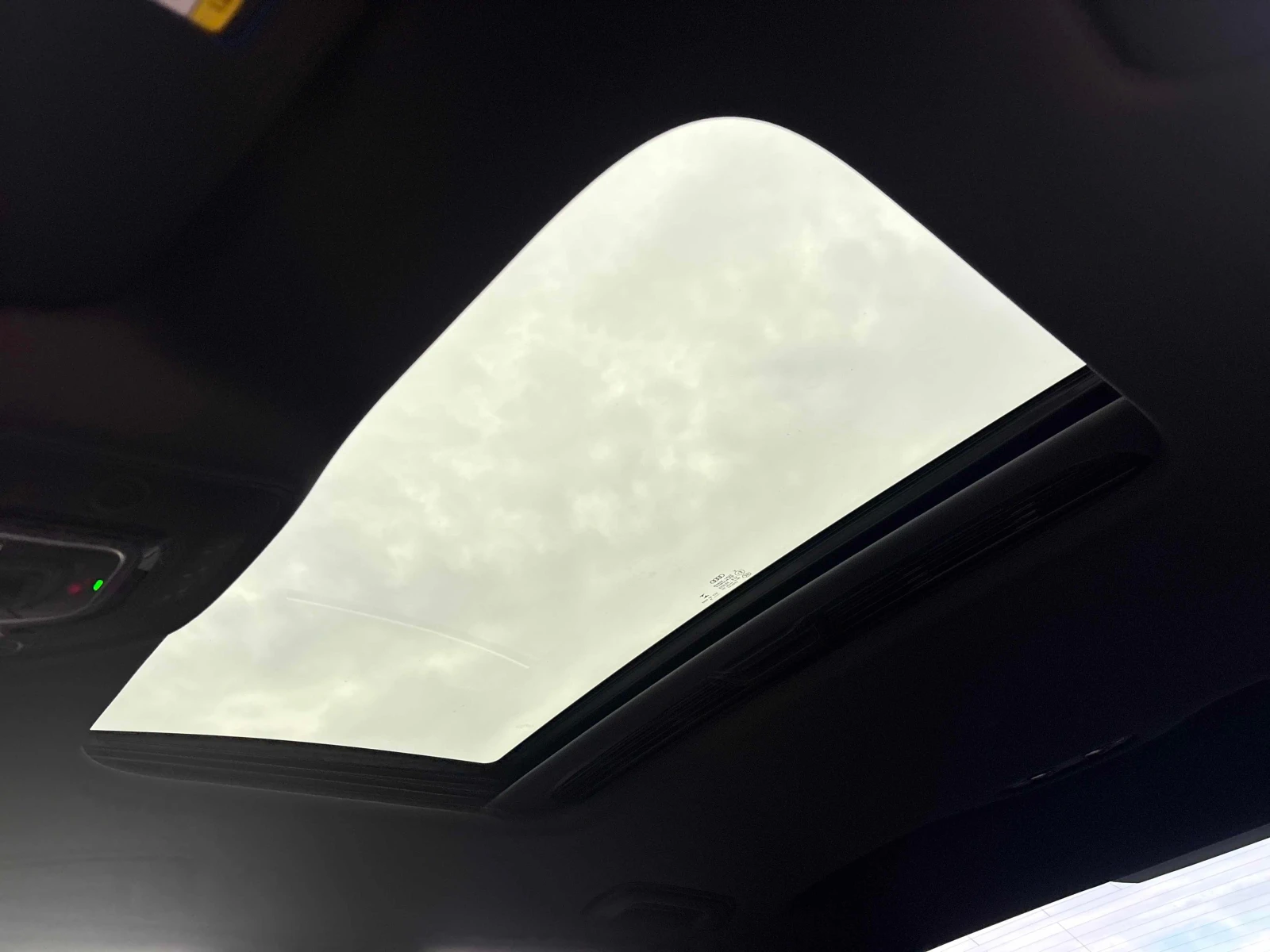 Audi S4 Technik / 360 / Distronic / B&O / Carfax / Лизинг, снимка 14 - Автомобили и джипове - 56149759