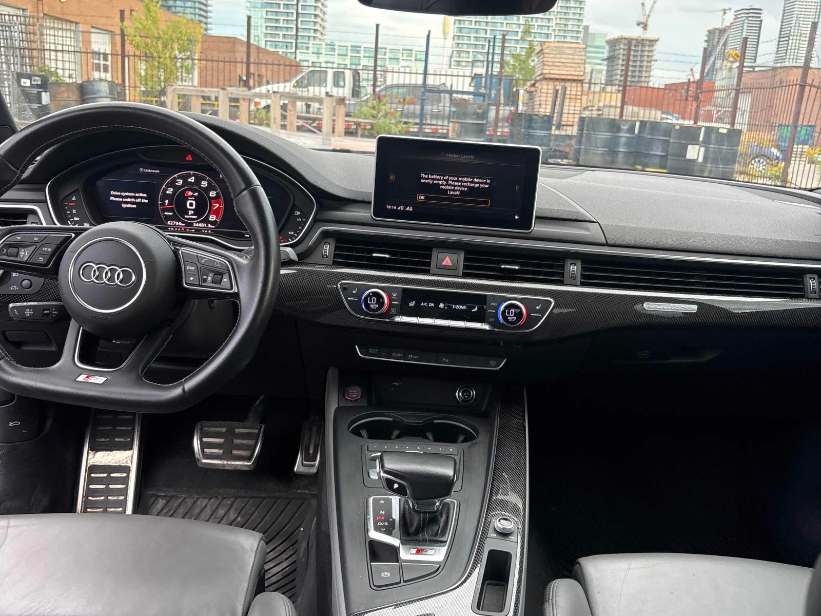 Audi S4 Technik / 360 / Distronic / B&O / Carfax / Лизинг, снимка 9 - Автомобили и джипове - 56149759