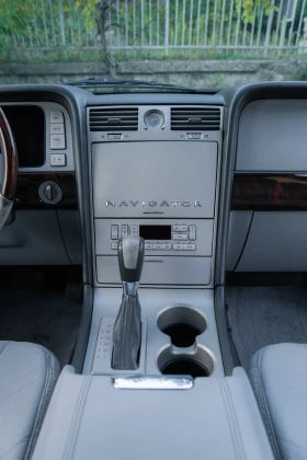 Lincoln Navigator 5.4  | Mobile.bg    14